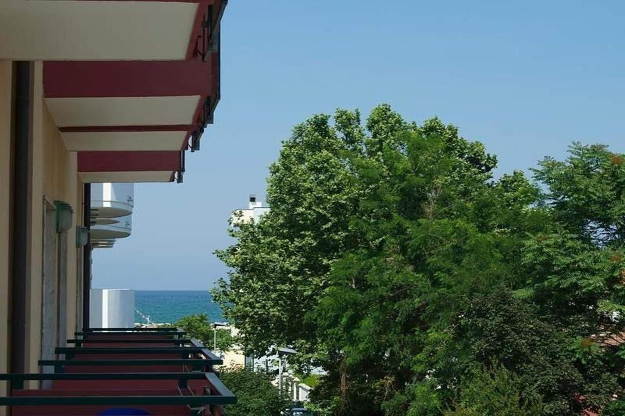 Hotel Aron Rimini Exterior photo